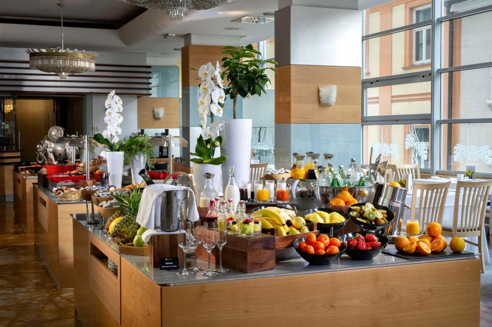 Best Western Premier Hotel Slon Ljubljana Luaran gambar