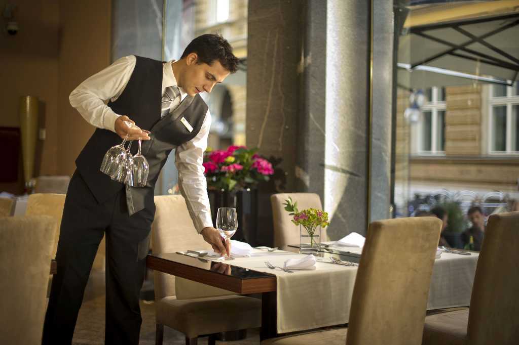 Best Western Premier Hotel Slon Ljubljana Restoran gambar